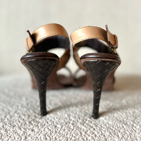 Bottega Veneta Tan Intrecciato Leather Heeled Sandals - Picture 4 of 5